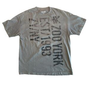 Zoo York Men's Gray Vertical Logo Tee